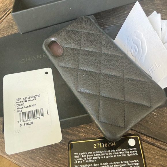 Chanel I Phone Case Cover Quilted Caviar Black - Picture 5 of 9